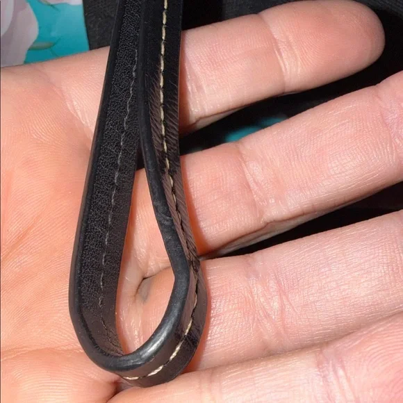 *** LOW START - Coach Black Signature Wristlet - Picture 3 of 6